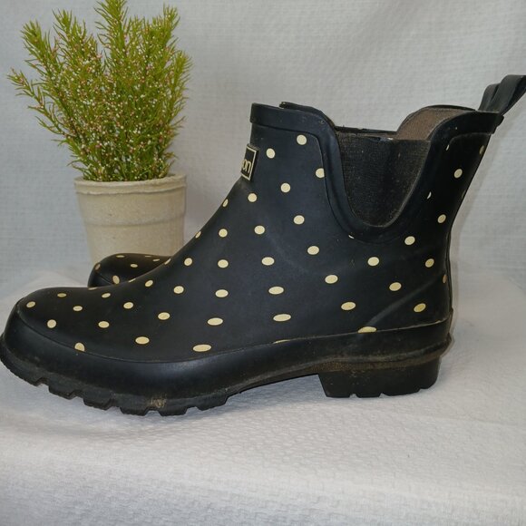 WOMENS   JILEON ANKLE HEIGHT WATERPROOF RUBBER RAIN BOOTS, SIZE 9 - Picture 3 of 7